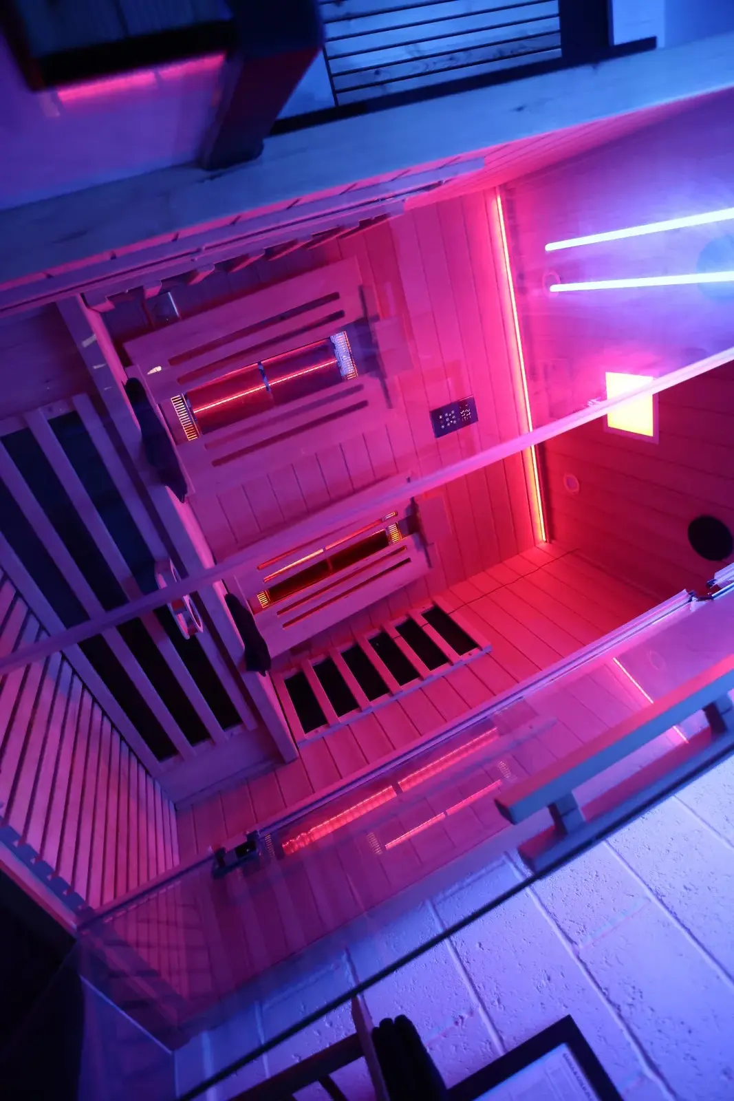 Private infrared sauna and cold plunge recovery suite at Labs Fitness in Shoreditch